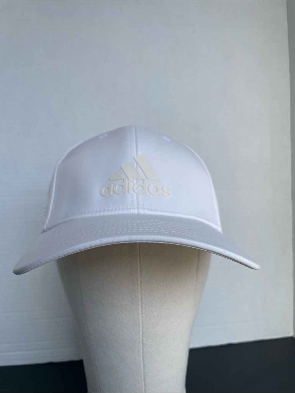 Adidas White Classic Baseball Golf Activewear Quick Dry Cap Hat Mens Size L/XL